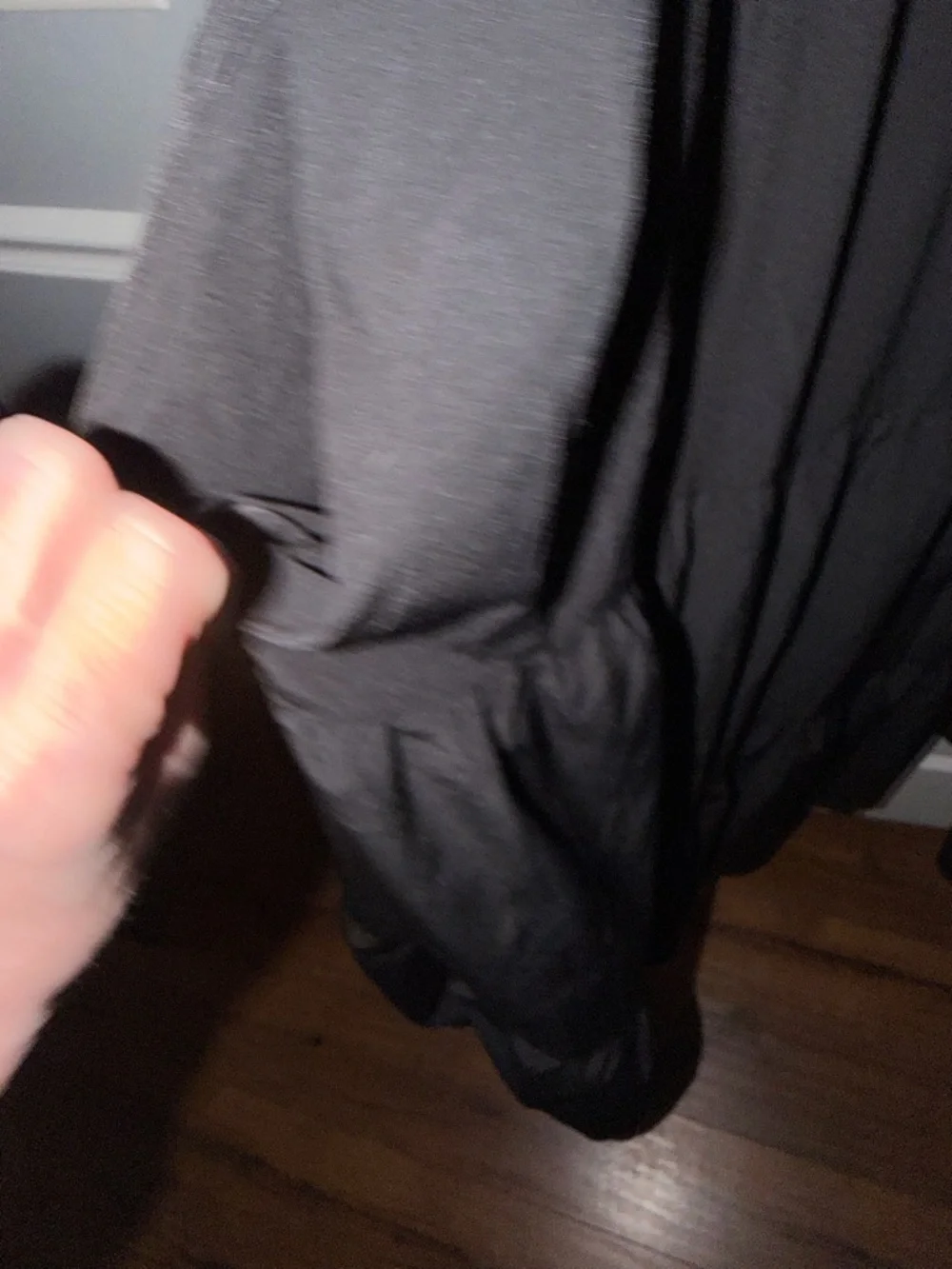 entro Black Tiered Midi Dress with Puff Sleeves and V-Neck - Picture 7 of 7